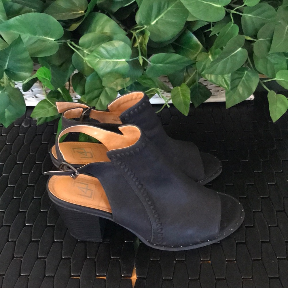 Black heels